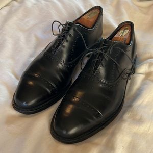 Mens Allen Edmonds shoes with trees